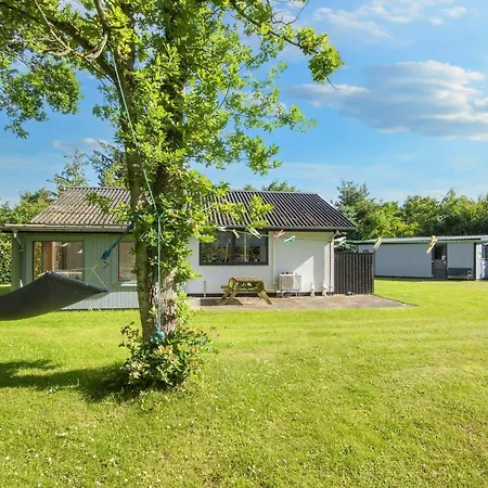 6 Person In Rsted 3* Ørsted